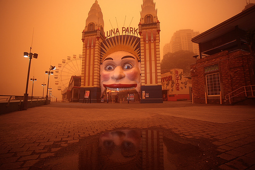 Luna Park - Sydney Dust Strom